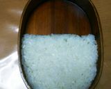 キャラ弁 てんとう虫と2色そぼろの春弁当作り方1写真