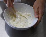 ヨーグルトチーズのブルスケッタ作り方1写真