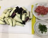 大葉入りで一味違う！ナスの味噌炒め作り方1写真