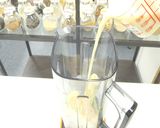 ブレンダ—でアボカドバナナスムージー作り作り方6写真