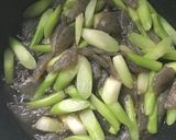 旨っ！春の味 ウドの油炒め作り方3写真