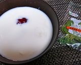 簡単！朝食に！【イチゴヨーグルトミルク】作り方2写真