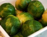 芽キャベツを隠したミートボール作り方1写真