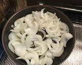 新玉とレタスのきのこバター醤油炒め作り方1写真