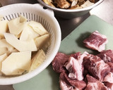 筍とごぼうのごろごろ煮 豚肩ロースで！作り方2写真