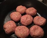 ソースが決めての小さなハンバーグ作り方2写真