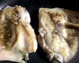 塩胡椒のみ立派なメイン鳥もも肉の蒸し焼き作り方1写真
