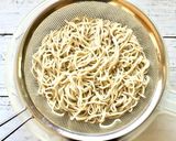 ルッコラとクルミの蕎麦サラダ作り方3写真