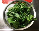 大根の葉とシーチキンのごま油炒め作り方1写真
