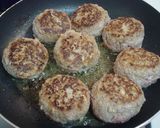 楽チン♪ビーフシチューで煮込みハンバーグ作り方4写真