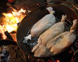 キャンプで楽しい「ペーパーライスチキン」作り方6写真