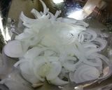 ごま油と新玉ねぎ蒸しほたて和え作り方1写真