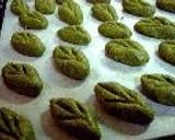 鮮やかグリーン*緑茶で葉っぱのクッキー作り方6写真