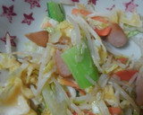 天ぷらの残りと炒めたウインナー野菜いため作り方2写真