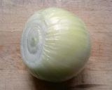 丸ごとレンチン玉ねぎ♪バジルチーズ味作り方1写真