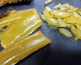 簡単★食感が◎【茎ワカメのツナ醤油和え】作り方2写真