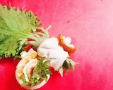 お弁当の隙間に！竹輪と大葉巻き。作り方3写真