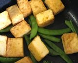 絹厚揚げのカレー風味・甜麺醤醤油炒め作り方3写真