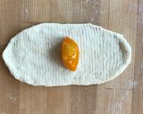 表面カリッと仏パン風、ロールパン。金柑入作り方6写真