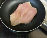 フライパンで！鶏むね肉の蒸し鶏作り方1写真