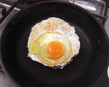 お弁当用のきれいでまん丸目玉焼き作り方3写真