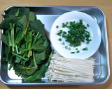 ほうれん草とエノキとあげのあごだし味噌汁作り方4写真