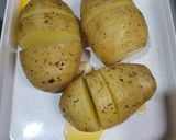 グルラボでハッセルバックポテトです。作り方3写真