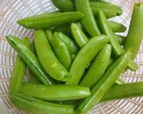 スナップえんどうのにんにくマヨ炒め作り方1写真