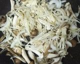 きのこと豚切り落とし肉のしょうが焼き作り方7写真