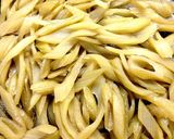 ご飯にあうふきのめんつゆ炒め煮作り方1写真