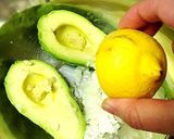 パクチーとレモンのアボカドディップ作り方1写真
