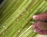 ふきの下処理と油揚げとふきの煮物作り方1写真