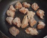 塩麹鶏ミンチ・セロリ・玉ねぎの味噌風味作り方3写真