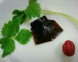 注いで♥梅干しと昆布つくだ煮のお吸いもの作り方1写真