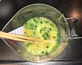 我が家の卵焼き⭐️ネギカニカマ入り作り方3写真