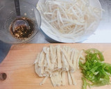 もやしと油揚げのピリ辛中華風炒め作り方1写真