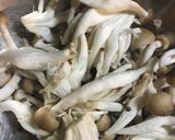 しめじとしその葉の味噌汁作り方1写真