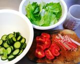 野菜たっぷりレタスとカニカマサラダ和え作り方5写真