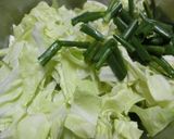 キャベツと竹輪のちゃちゃっと塩麹炒め作り方1写真