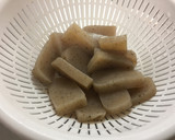 こんにゃくの揚げ巻き　甘辛　お弁当に作り方1写真
