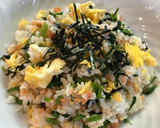 簡単！鮭ほぐしとほうれん草のチャーハン作り方5写真