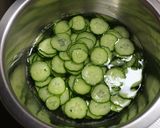 麦と胡瓜とパクチーのヨーグルトサラダ作り方6写真