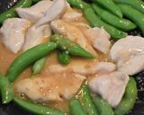 鶏むね肉とスナップえんどうの味噌炒め作り方3写真