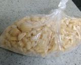 包丁いらず！揚げと春キャベツのお味噌汁作り方1写真