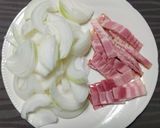 新玉ねぎとベーコンのクリームパスタ作り方1写真