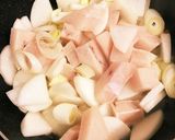 簡単！大根とメカジキの煮物♡作り方3写真