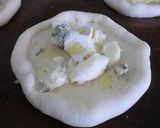 ブルーチーズでクワトロ風ピザパン作り方7写真