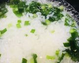 かんたんお粥●ニラ玉子粥・しじみ汁風味作り方3写真