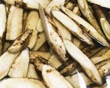 厚切り豚とごぼうの煮物、塩麹入り！作り方3写真