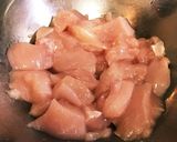 お手軽！鶏むね肉の梅肉野菜炒め作り方3写真